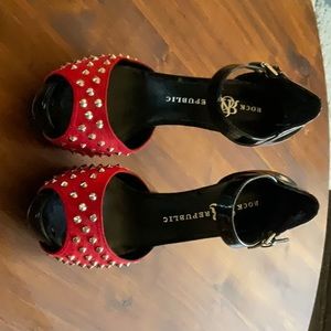Rock & Republic Metal studded stilettos
